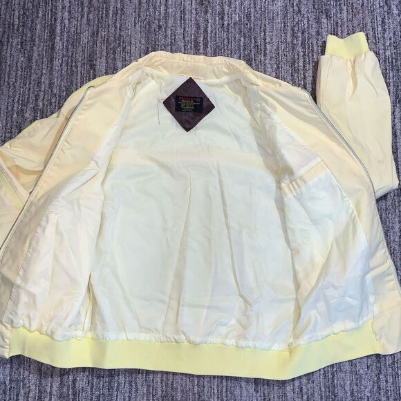 Vintage Richman Brothers Women's Medium Nylon Butter Yellow Full Zip Jacket - Picture 6 of 7